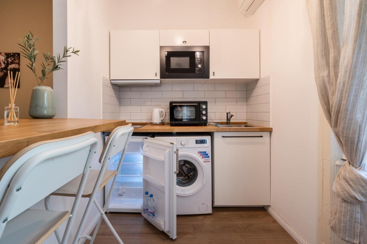 Apartment D71 Superior Apartments, Best Location, By Bqa *